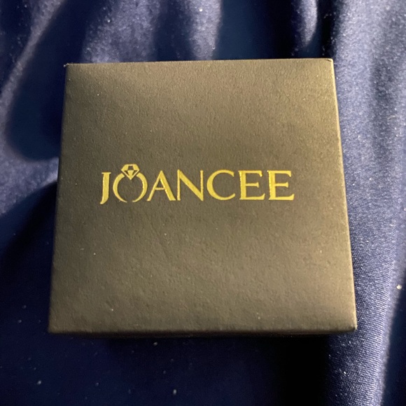 Statement ring!! - Picture 2 of 4